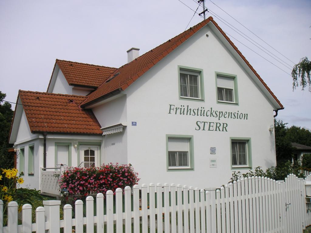 Fruehstueckspension Sterr Strebersdorf Bagian luar foto