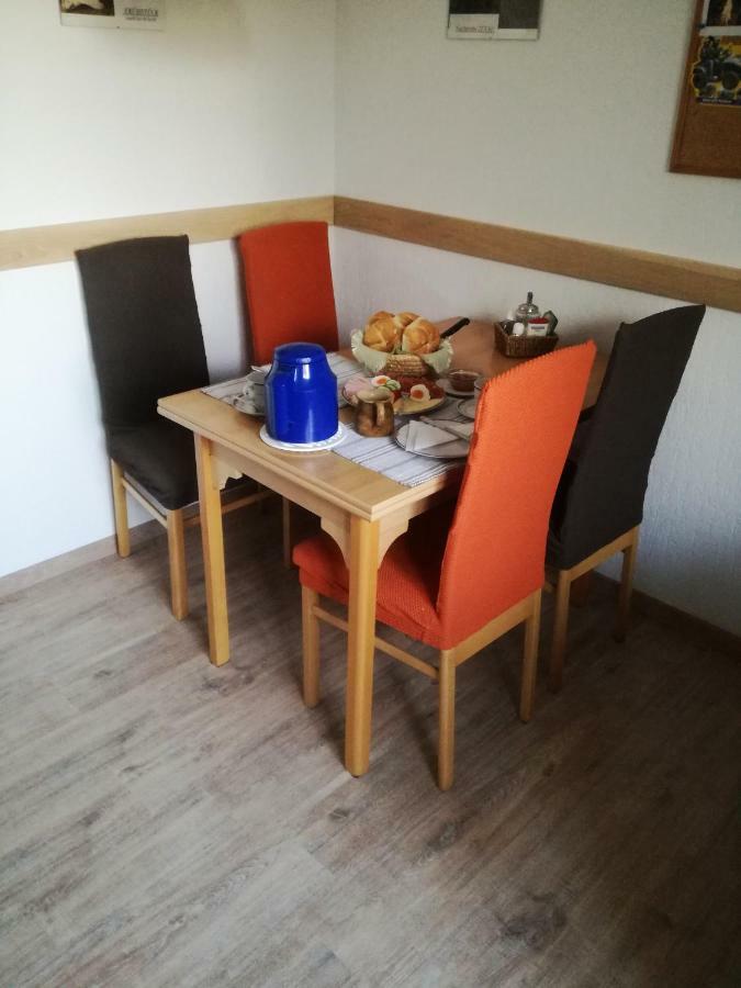 Fruehstueckspension Sterr Strebersdorf Bagian luar foto